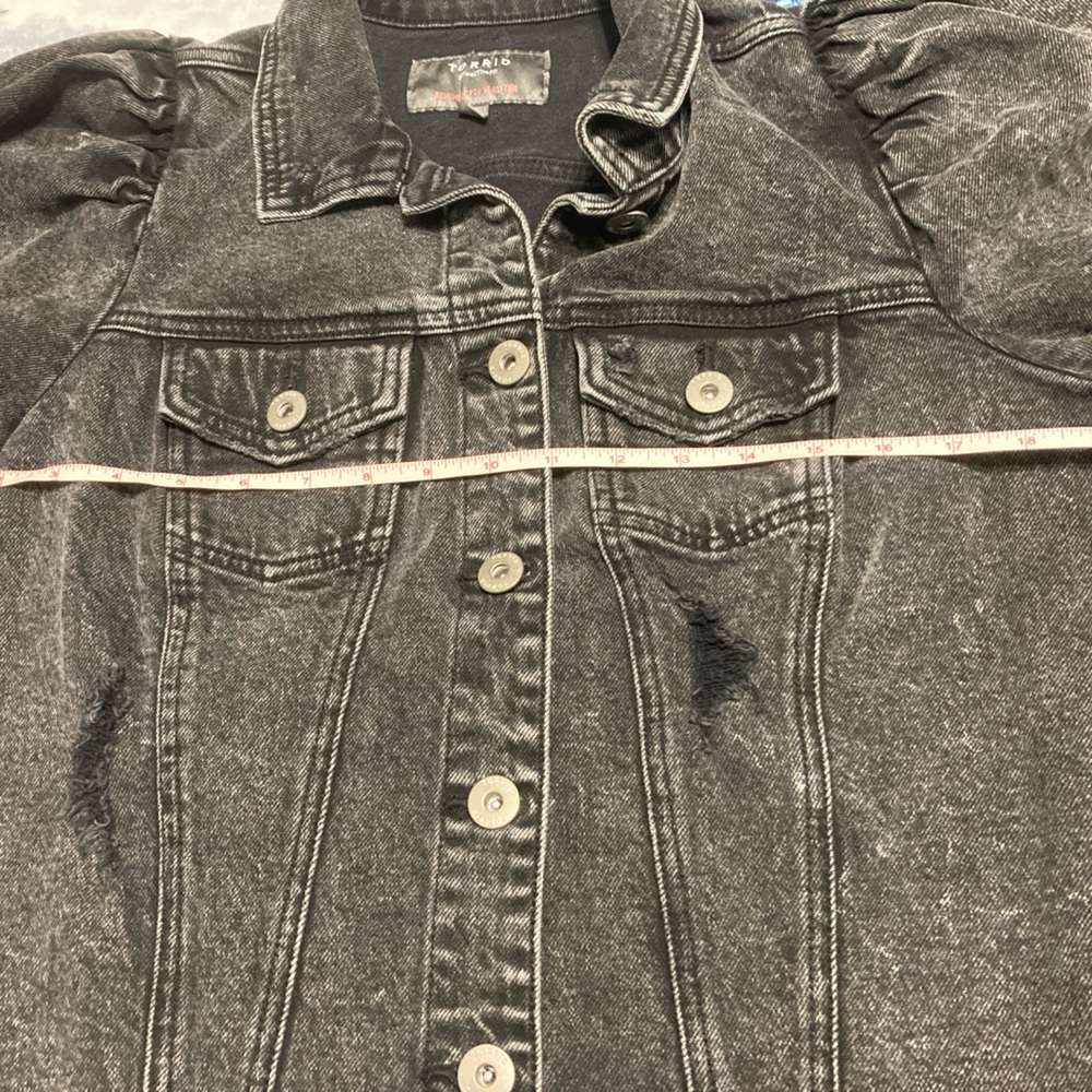 Torrid puff sleeve denim jacket - Picture 16 of 17
